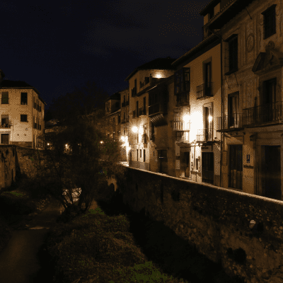 Free Tour de la Granada Oscura: Misterios y Leyendas